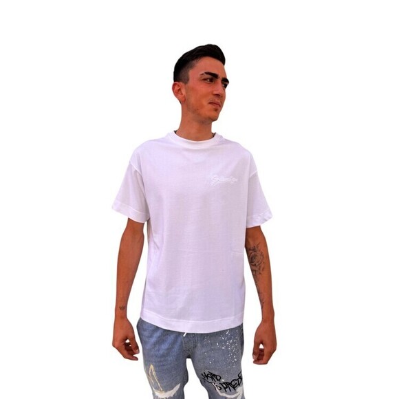 Givenchy Contemporary White T-Shirt With Subtle Logo Embroidery - NWT